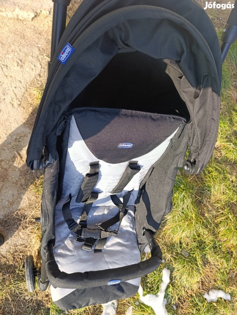 Chicco Echo esernyőre csukható babakocsi