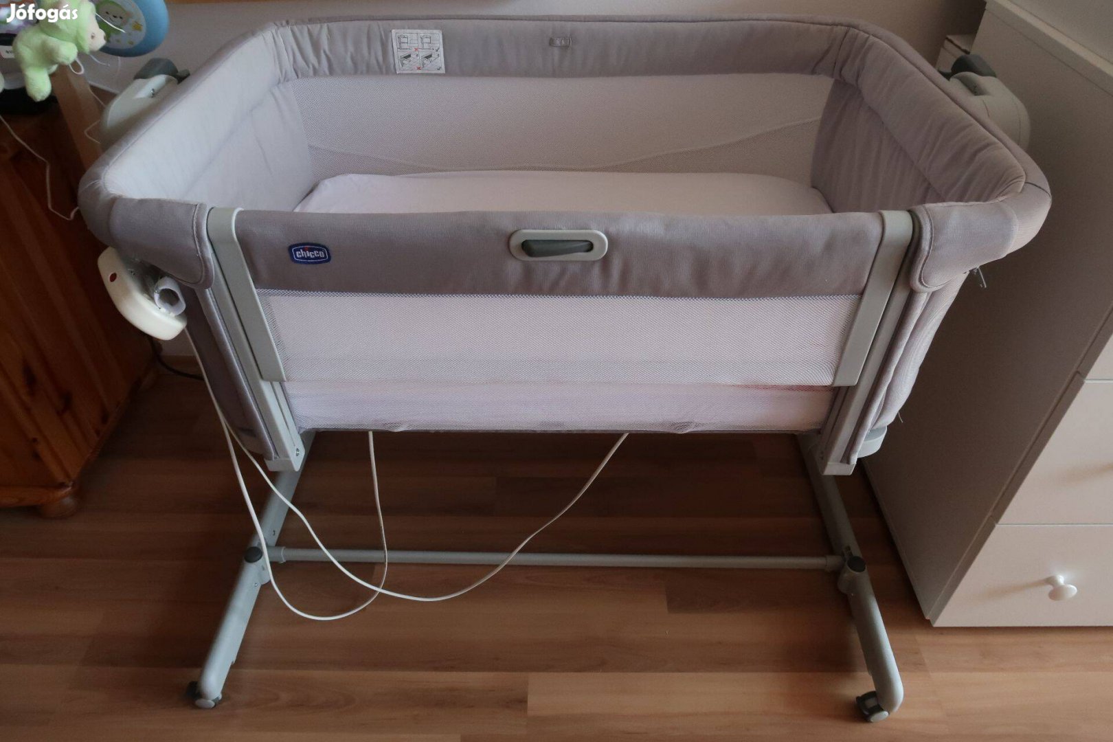 Chicco Next2me Magic Evo babaágy + kókuszmatrac + matracvédő + lepedő