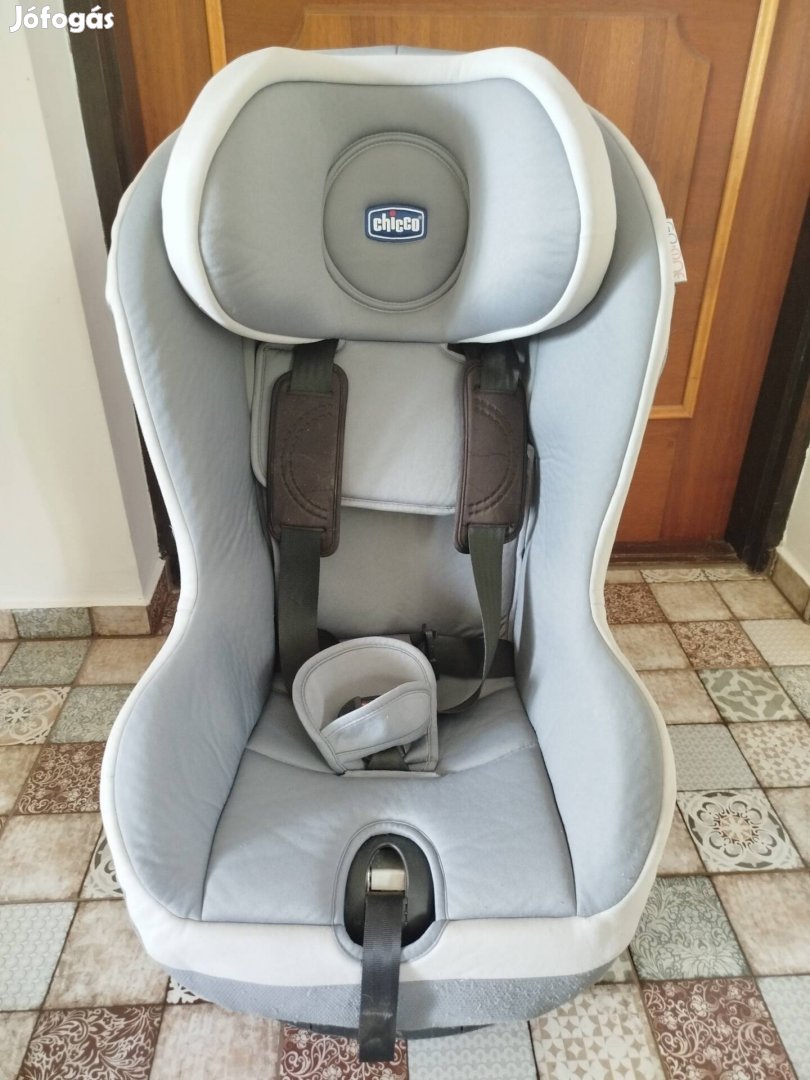 Chicco autós gyerekülés 9-18 kg