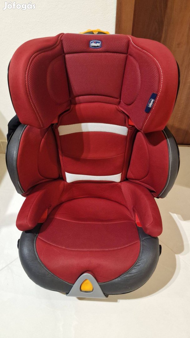 Chicco gyerekülés 15-36 kg Isofix