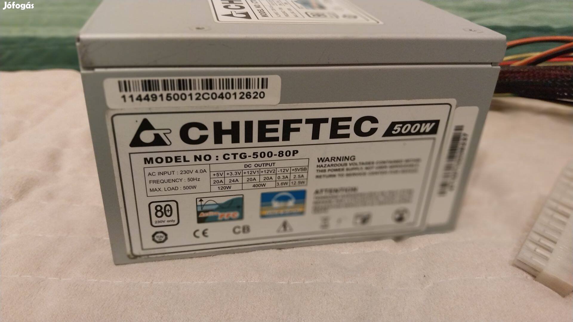 Chieftec 500W-os tápegység