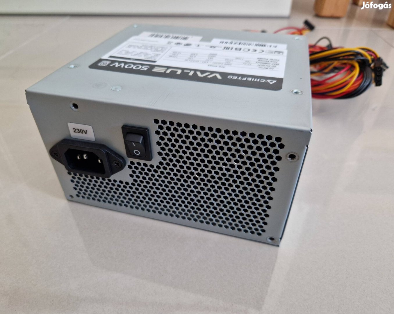 Chieftec ATX tápegység Value 500W