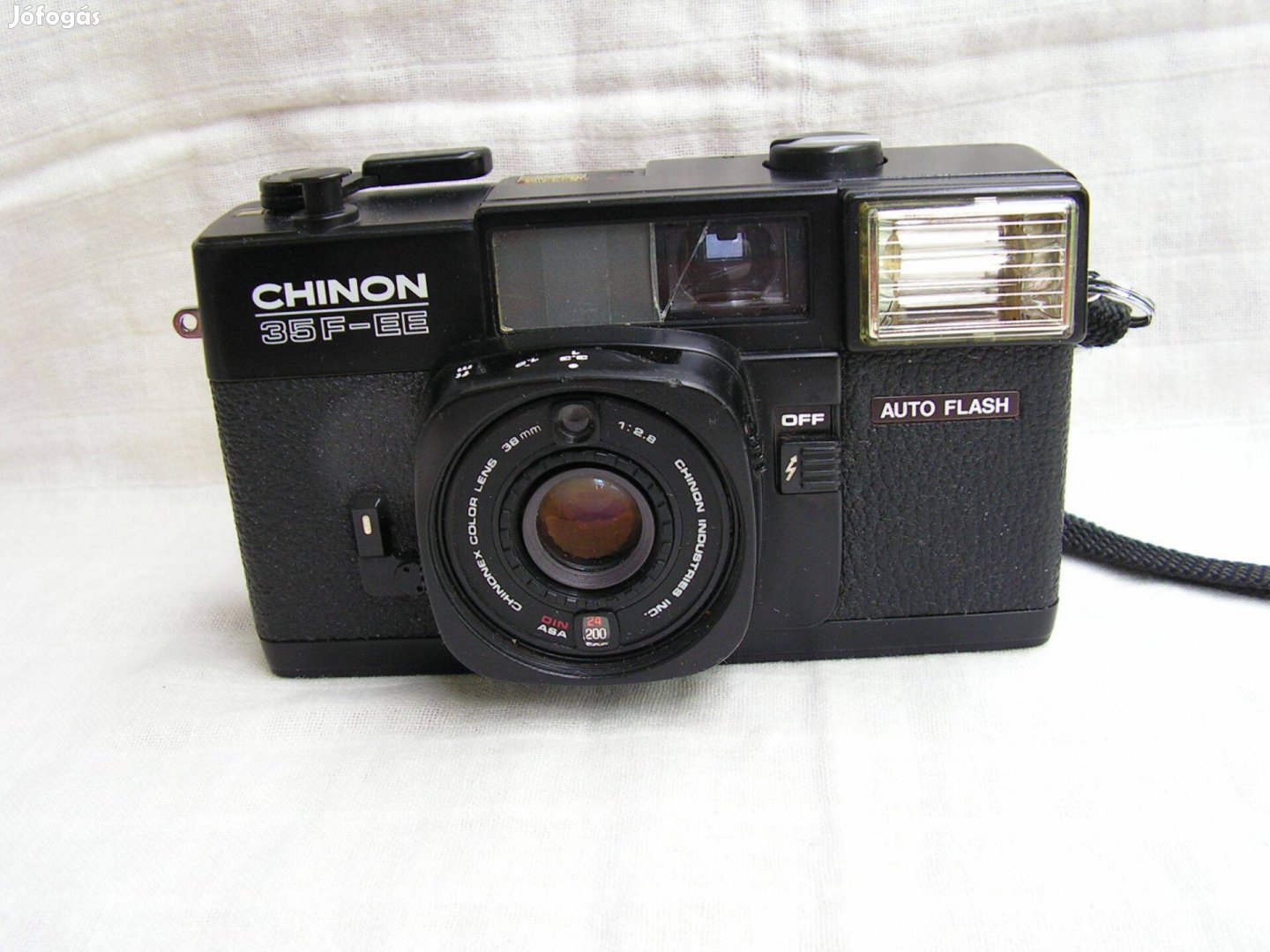 Chinon 35 F - EE Filmes fényképezőgép