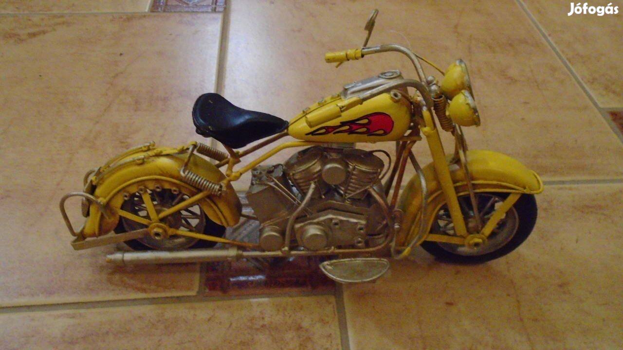 Chopper Motor Modell - fém, sárga színű - újszerű - Akcióztam!!!