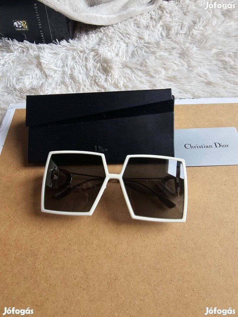 Christian Dior, SZJ11 30Montaigne SU nöi napszemüveg új gyári tokjában