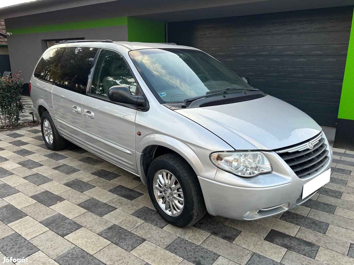 Chrysler GRAND Voyager 2.5 CRD Limited (7 szemé...