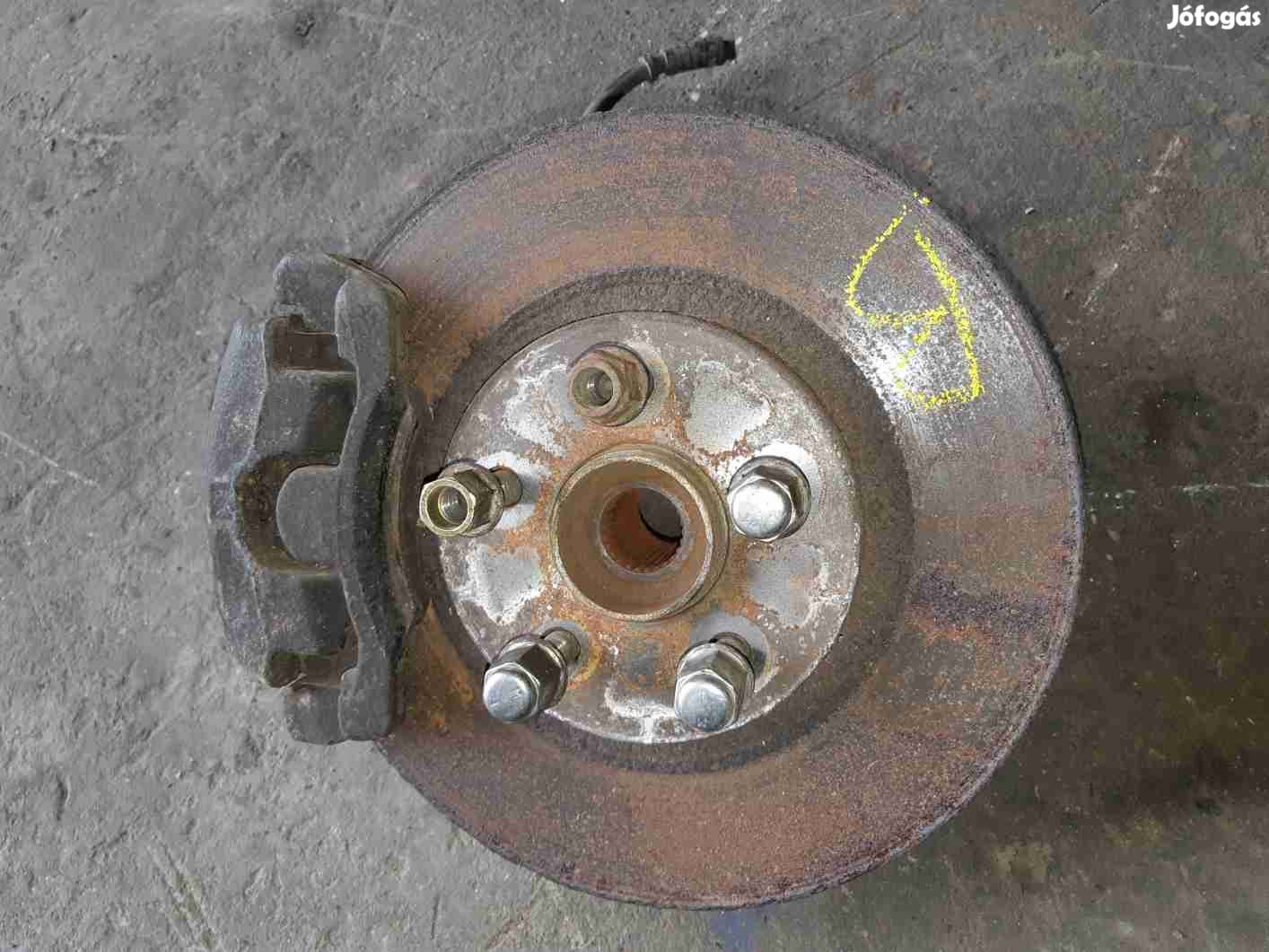 Chrysler PT Cruiser Bal Első Csonkállvány Kerékaggyal