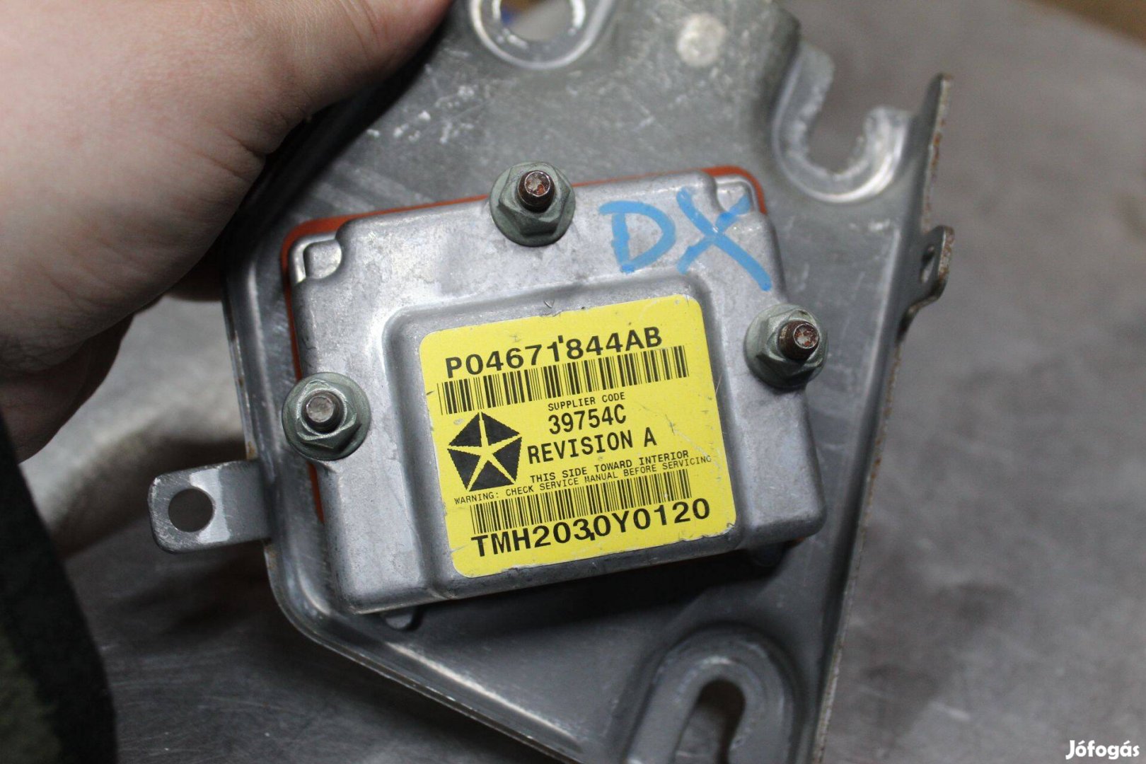 Chrysler Pt. Cruiser 2000-2006 jobb ütközésérzékelő P04671844AB