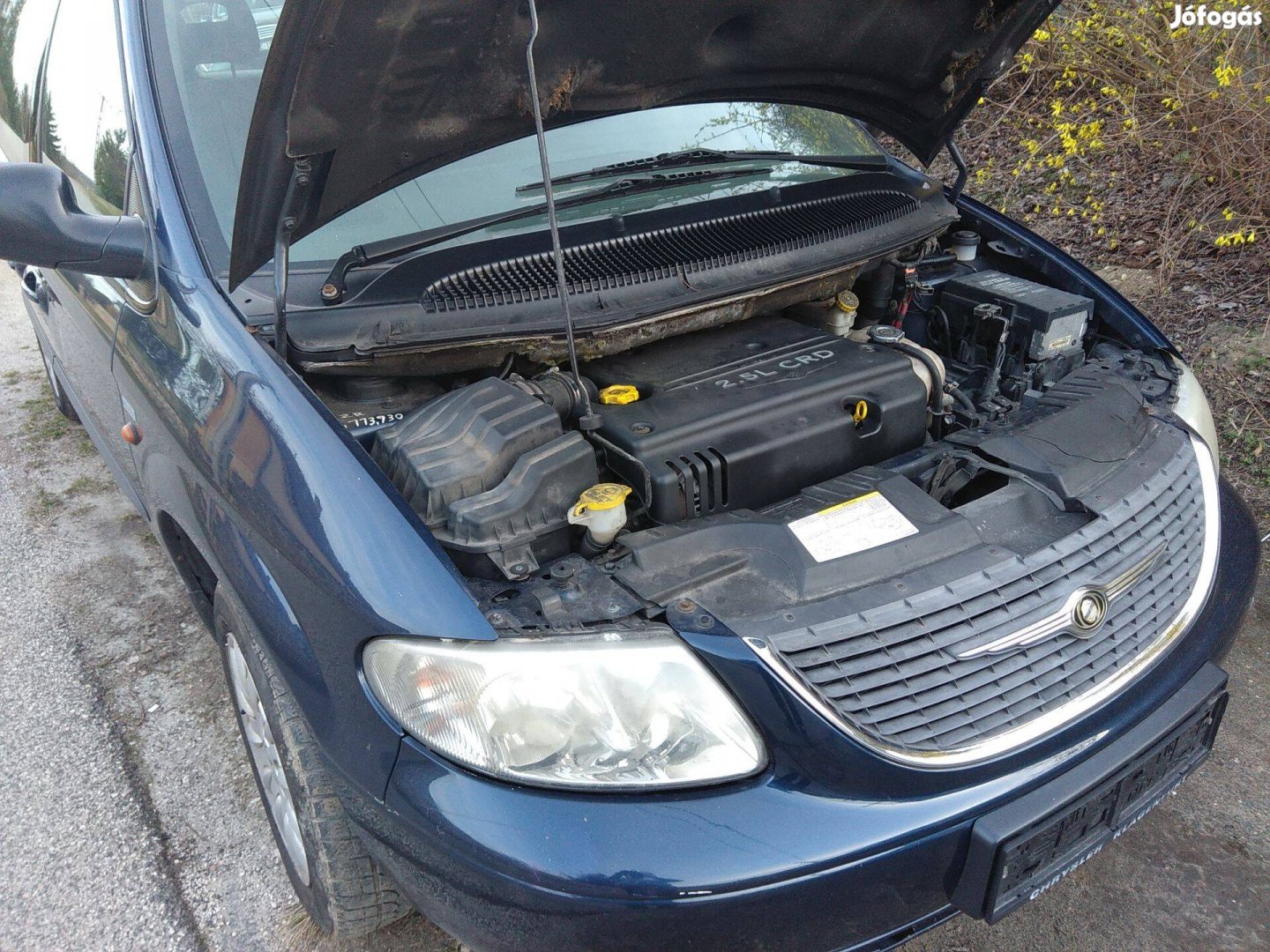 Chrysler Voyager 2.5 CRD 2003as jobb sárvédő