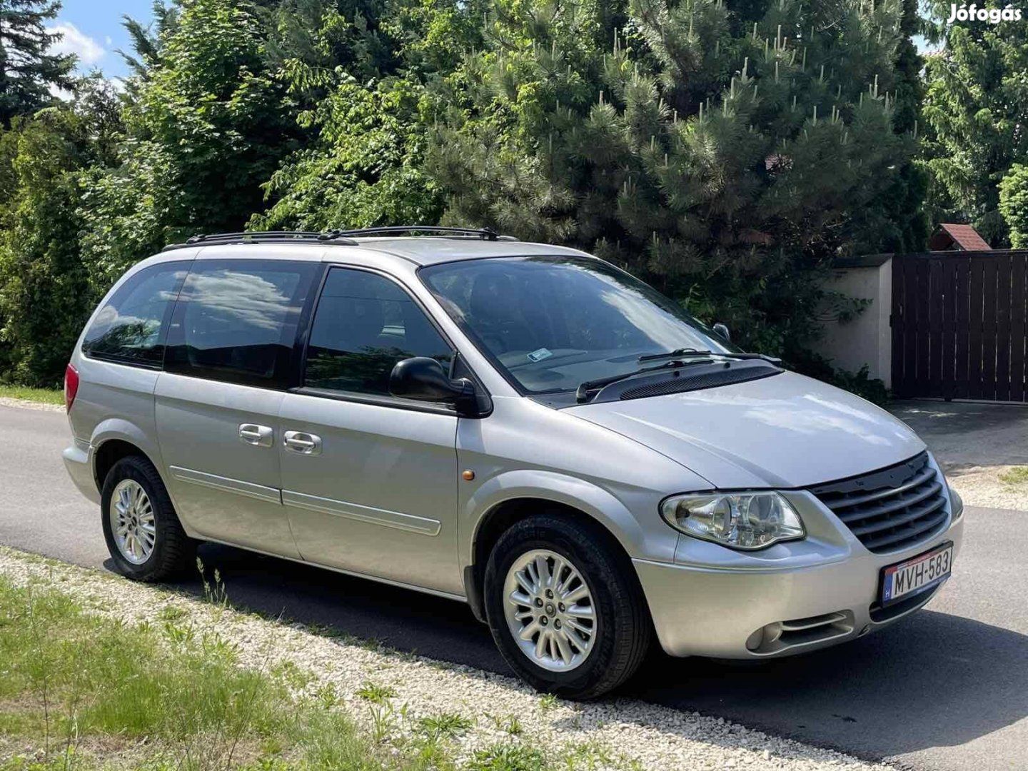 Chrysler Voyager Grand2.8 CRD LX (Automata) (7...