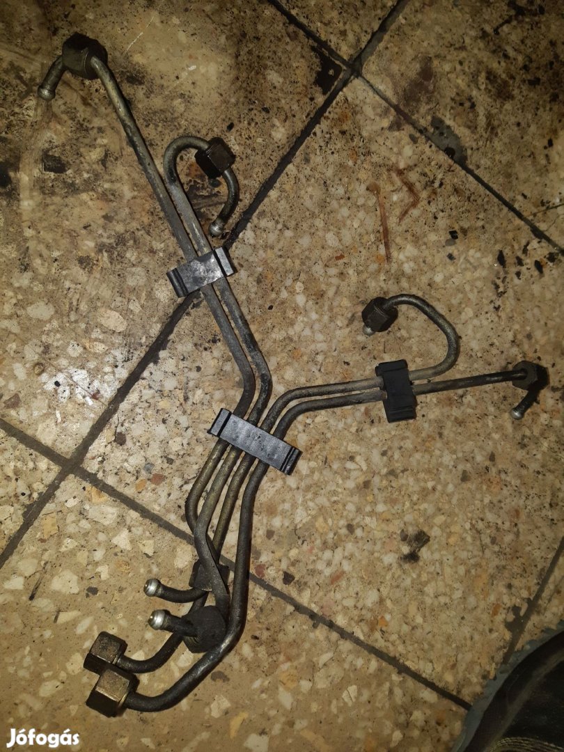 Chrysler Voyager Nyomócső Garnitúra