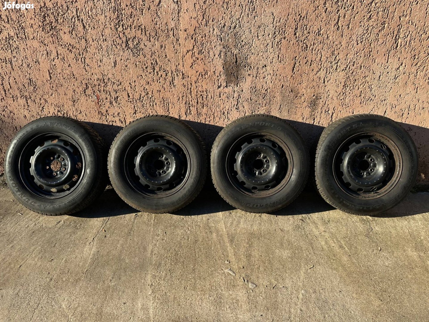 Chrysler Voyager komplett acélfelni téligumi garnitúra