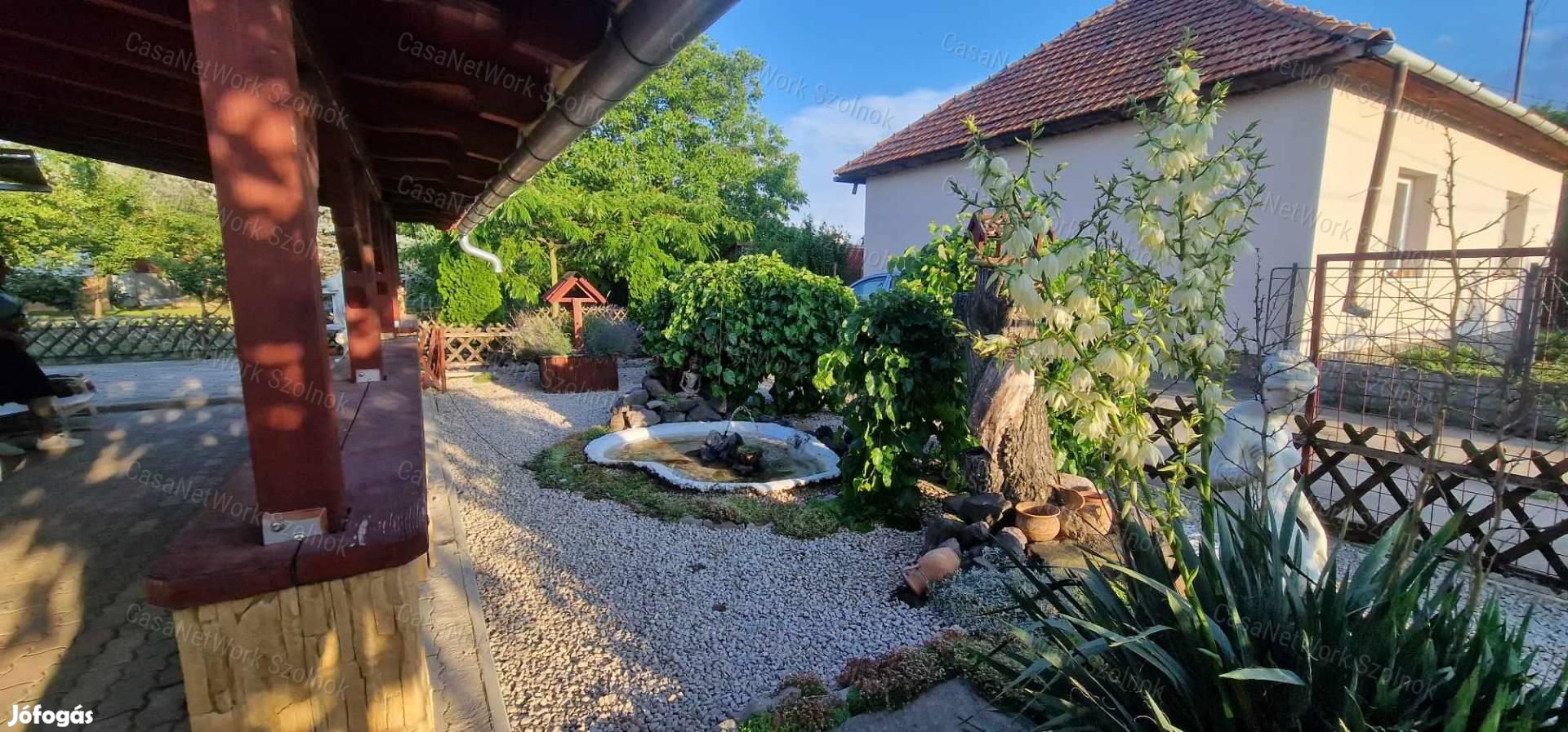 Cibakházán eladó egy 96 m2-es felújított családi ház