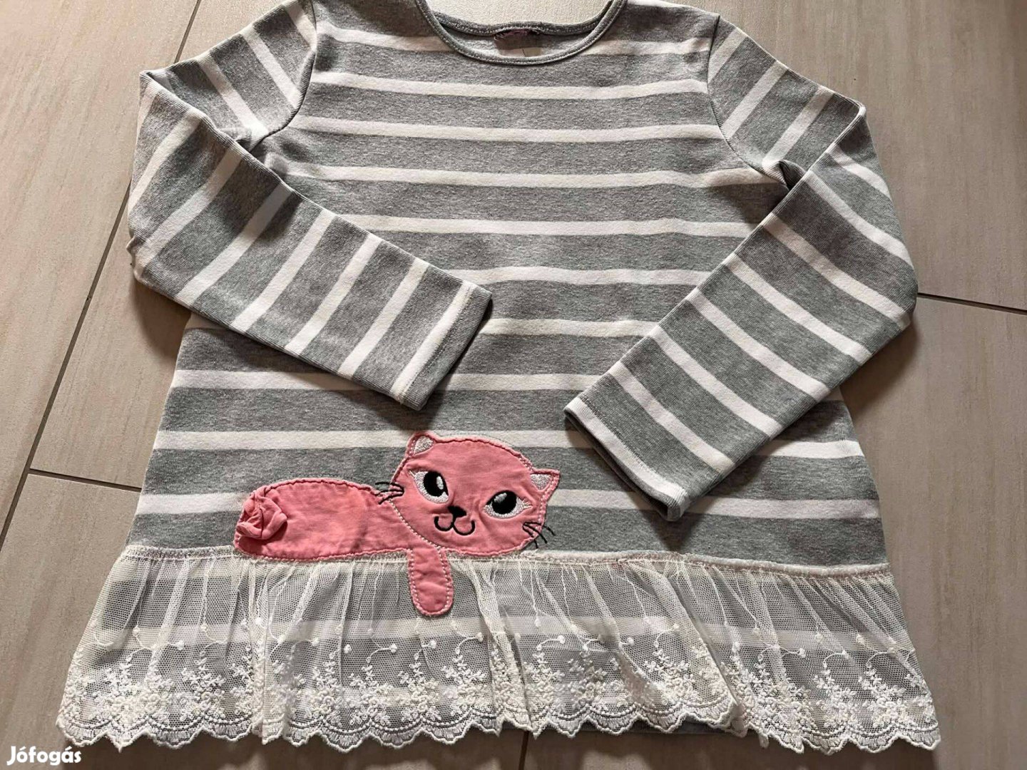 Cicás kislány pulóver, 122128