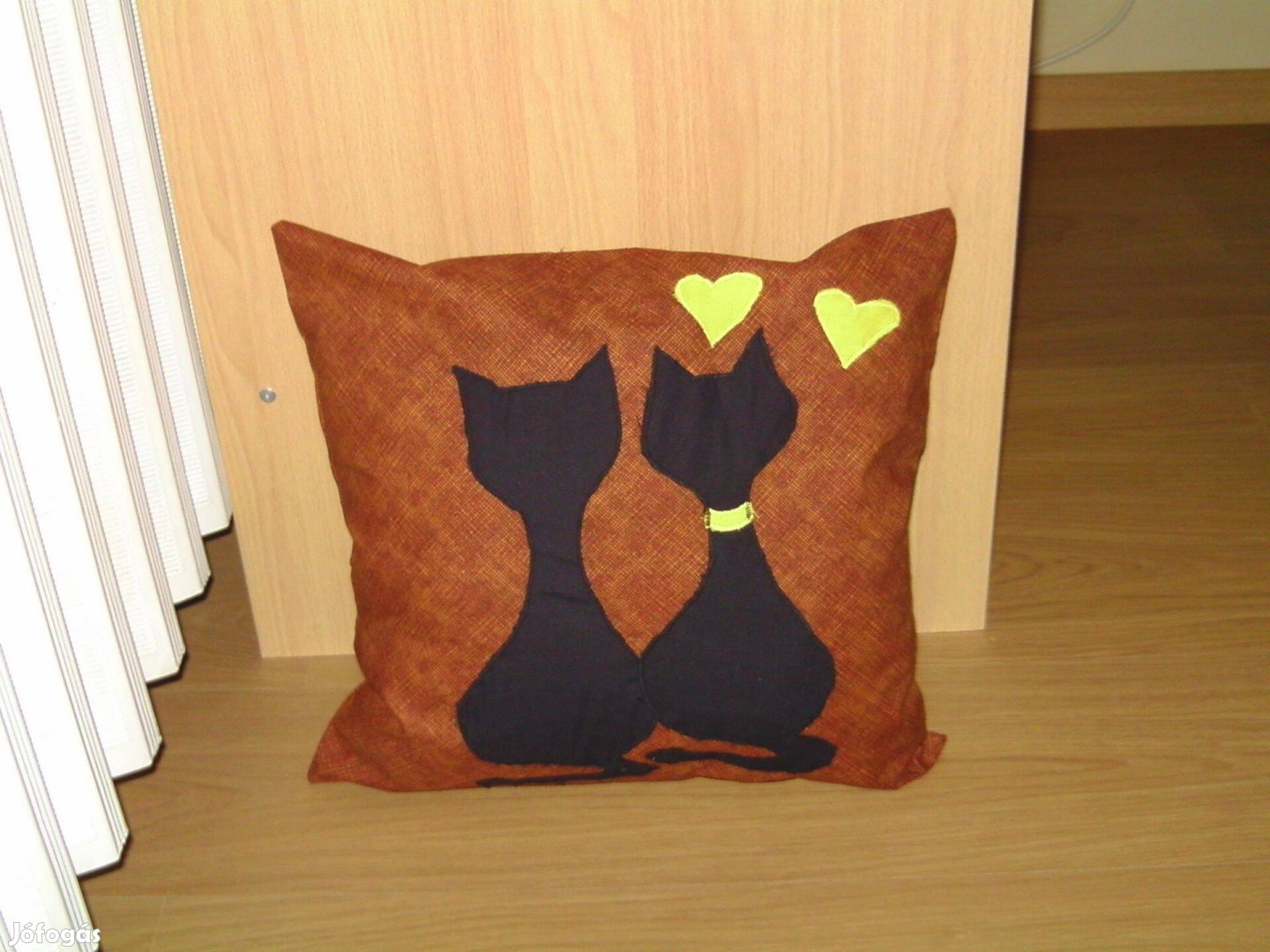 Cicás patchwork párna