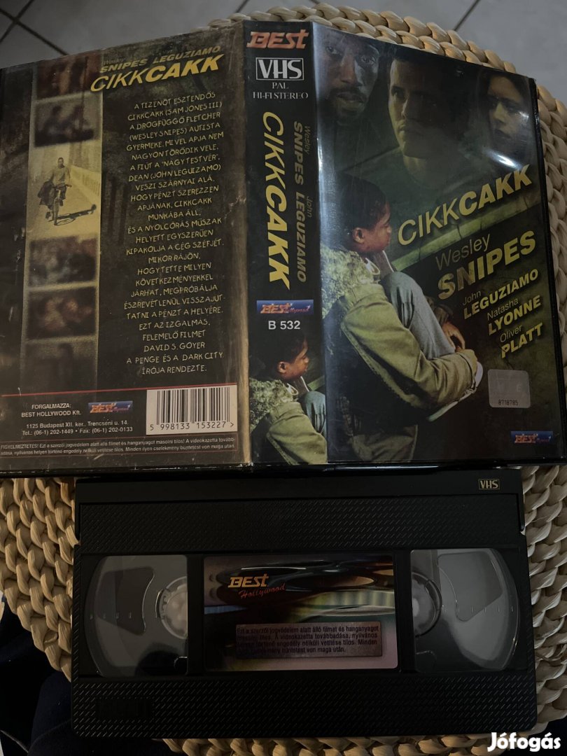 Cikkcakk vhs.   