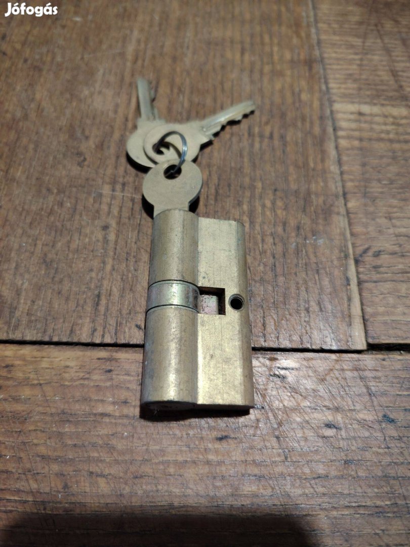 Cilinder betét 3030