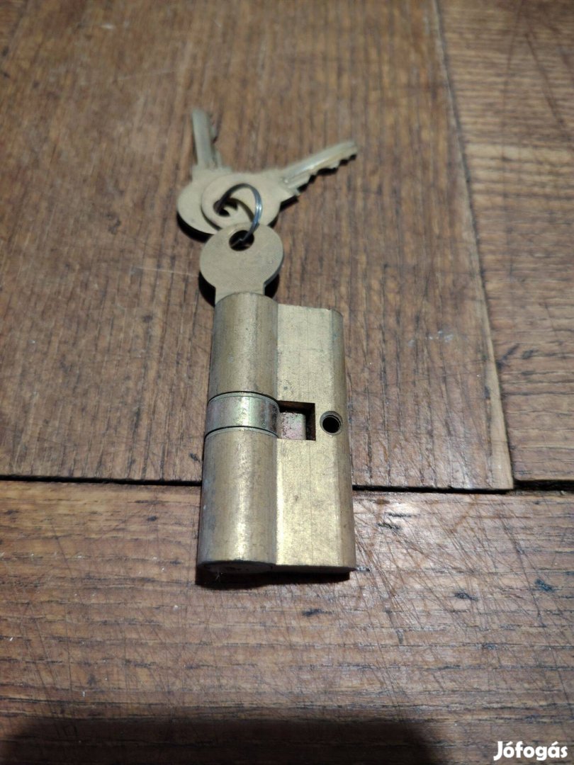 Cilinder betét 3030