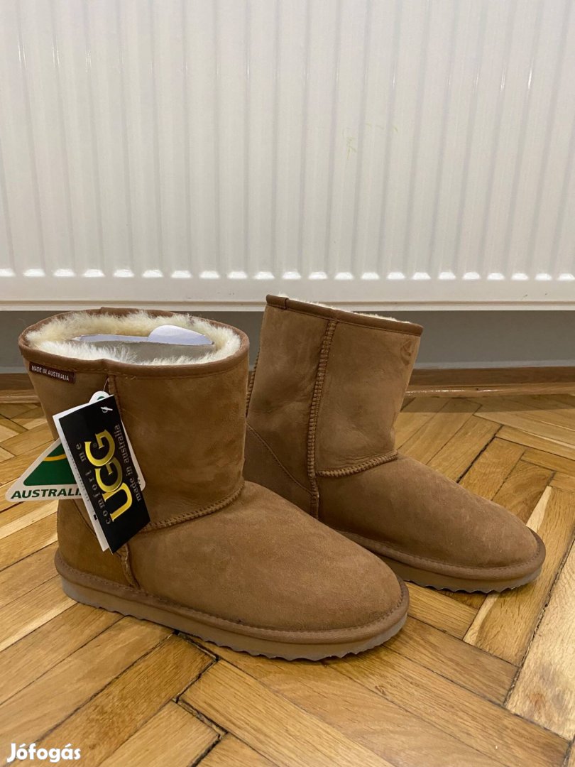 Cimkés. Teljesen Új Uggs 42- es méret