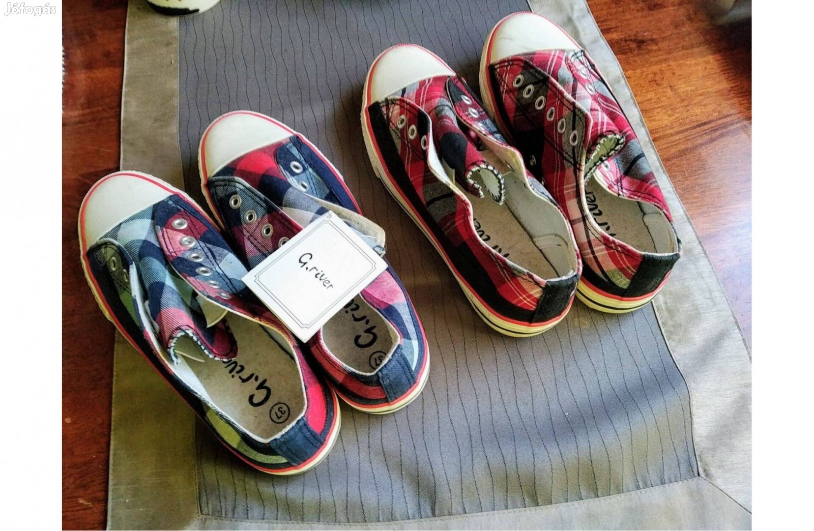 Cipő 37 es divatos Új BTH 23 cm