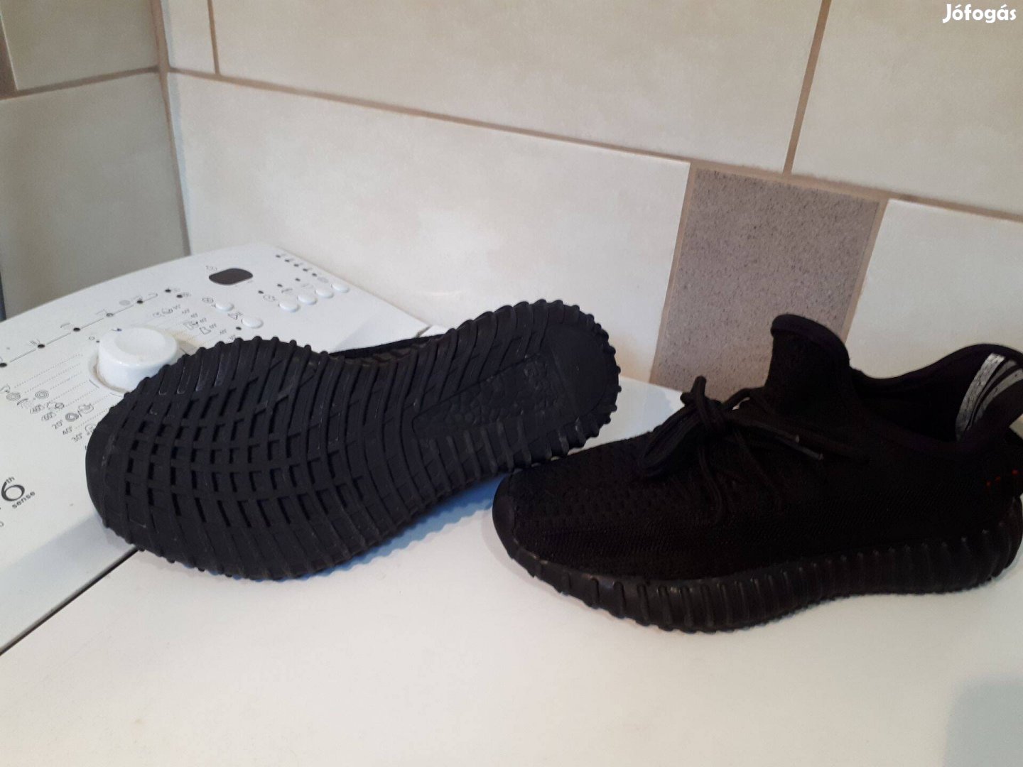 Cipő adidas 36-os Yeezi fekete