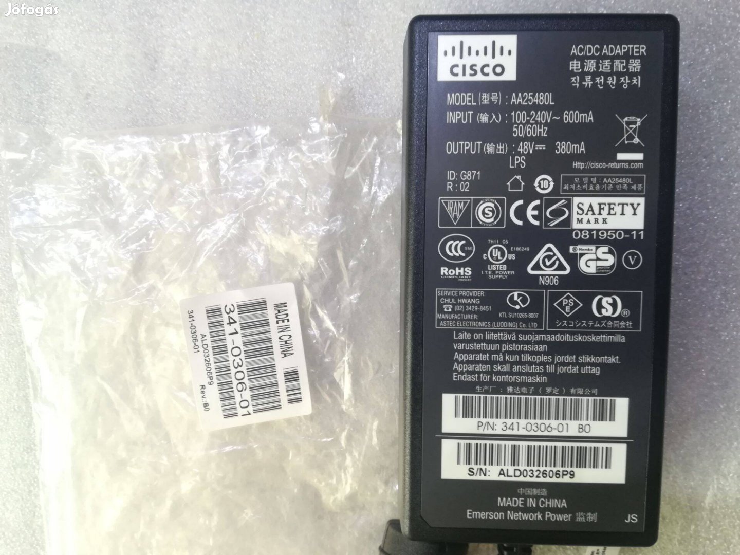 Cisco 48V-os tápegység. 18W teljesítménnyel