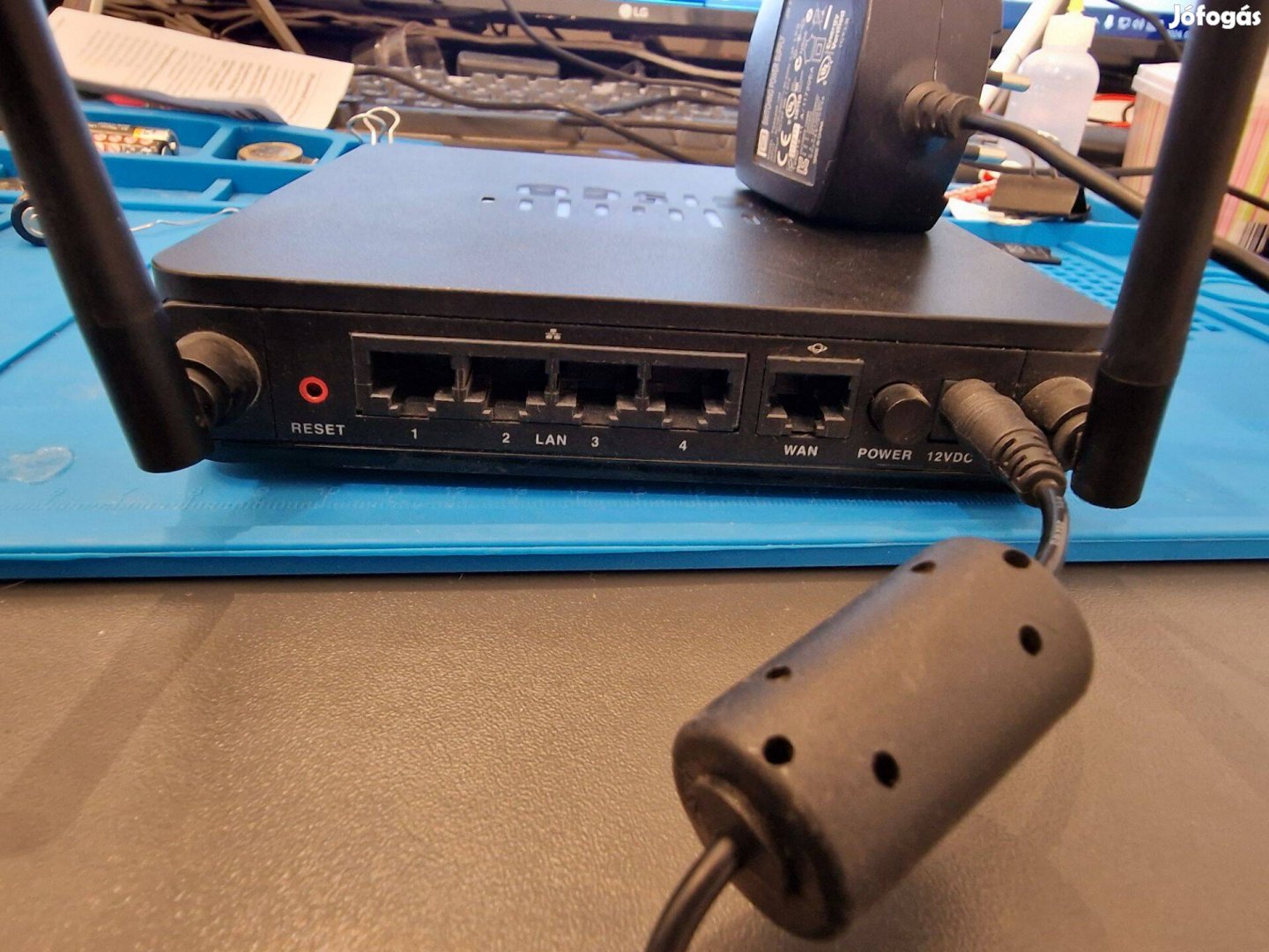 Cisco RV215W Wireless-N VPN firewall tűzfal, router