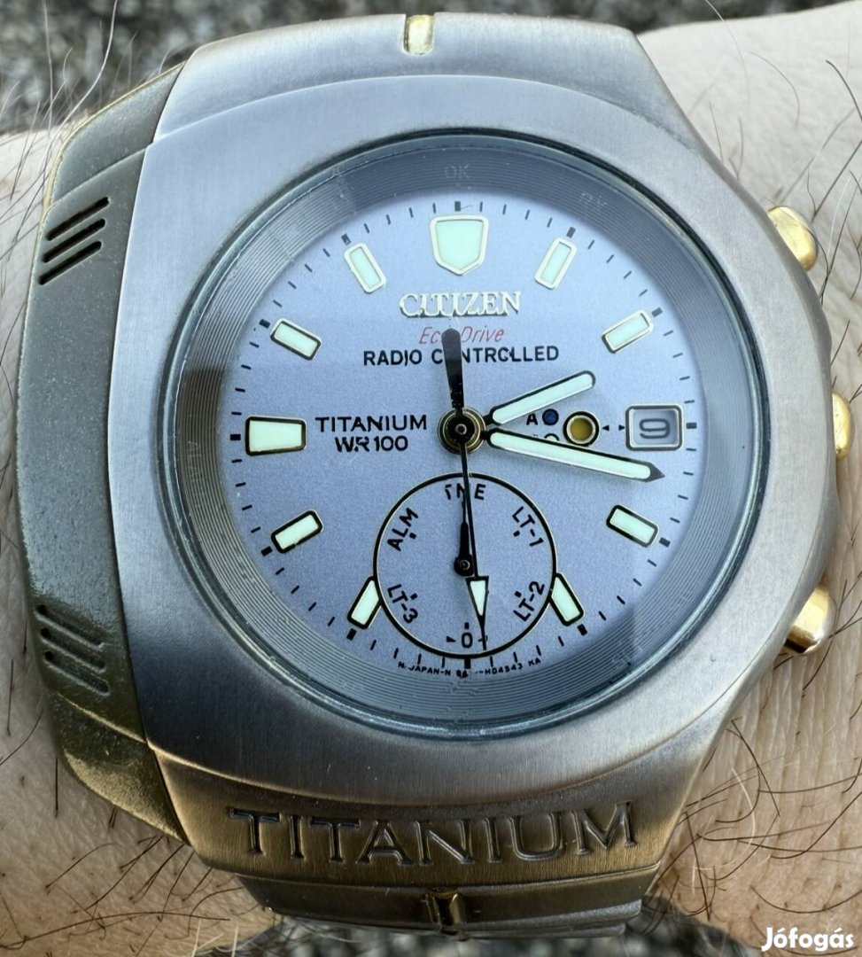 Citizen 9415 ECO-Drive, Radio Controlled Titanium karóra