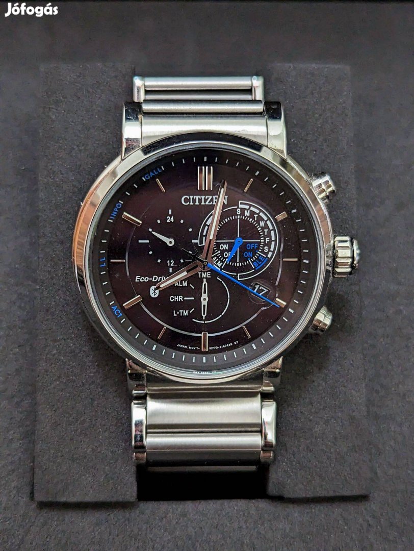 Citizen Eco-Drive Napelemes Bluetooth karóra