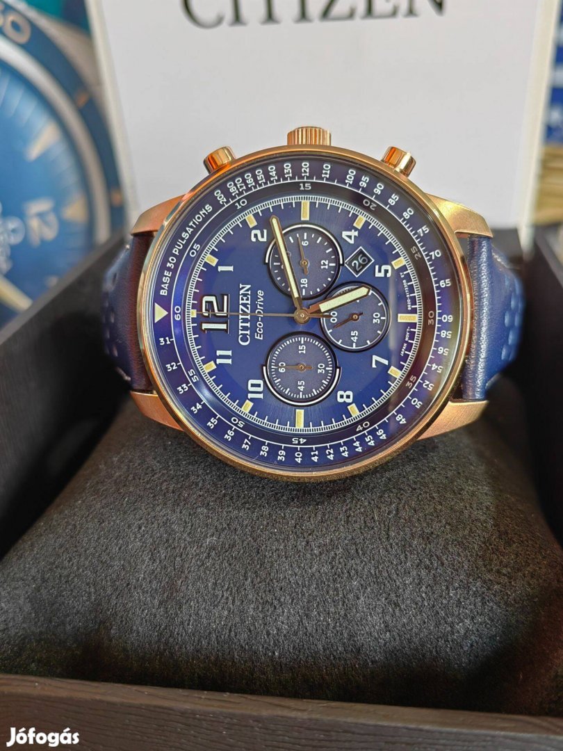 Citizen Eco-Drive Weekender sport férfi karóra Új 2 év garanciával