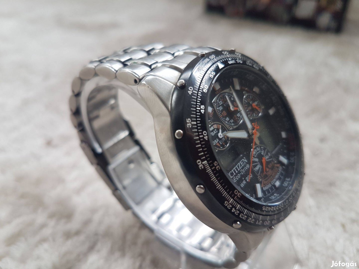 Citizen Eco-Drive rádiókontroll