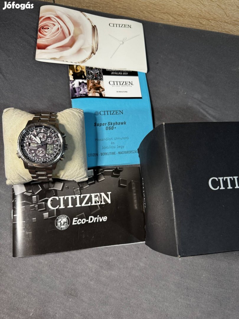 Citizen Eco-drive Óra