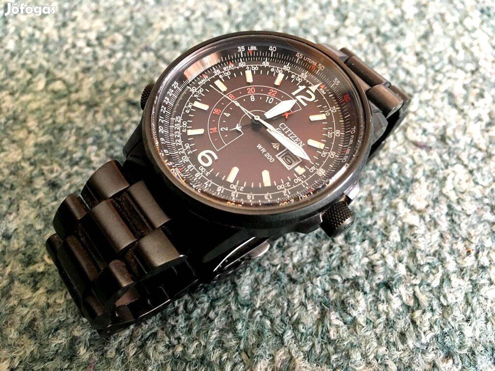 Citizen Night-hawk Black Eco-Drive ( Top Gun karóra )