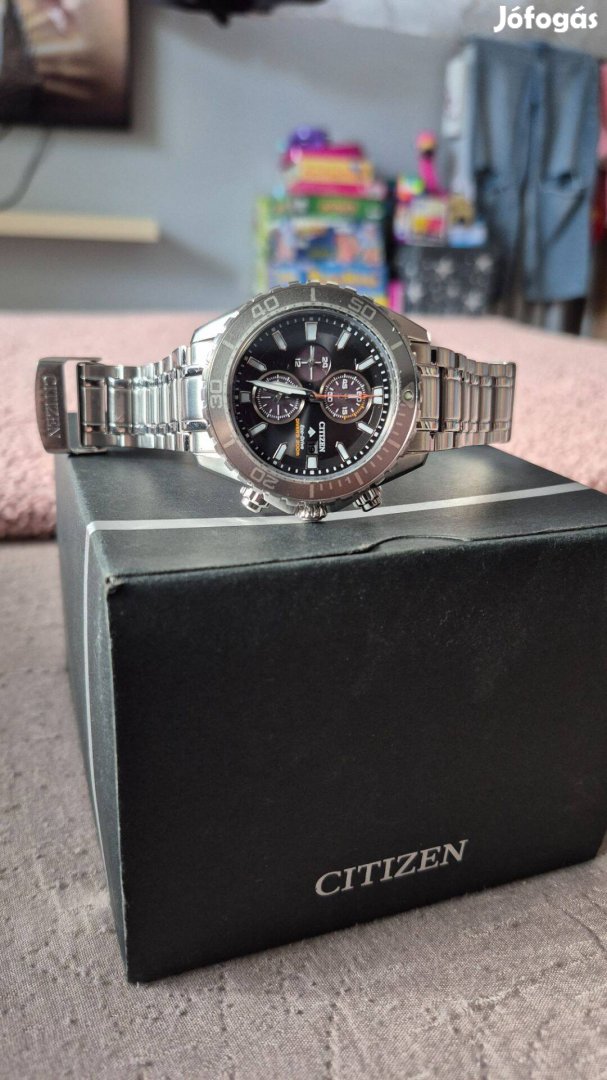 Citizen: CA0711-80H