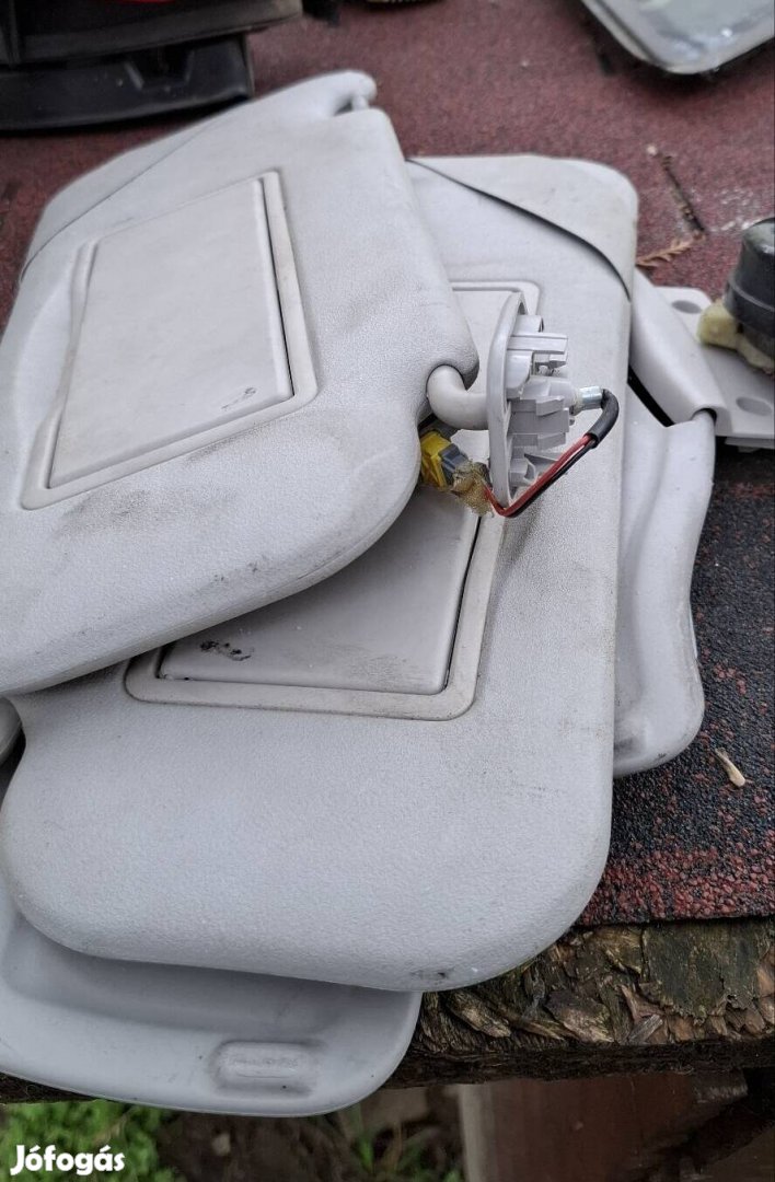 Citroën C5 2.016v napellenző megvilagitott