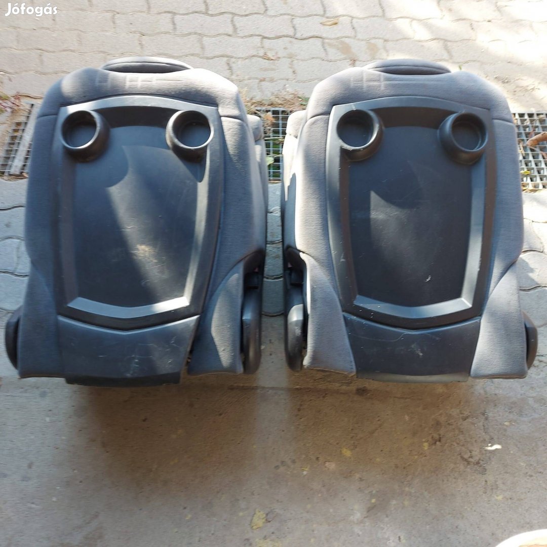 Citroën C8  ülések