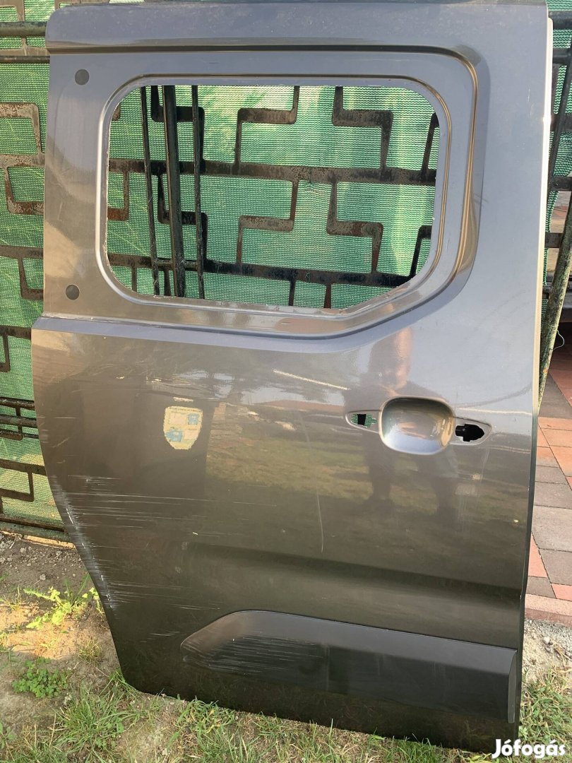 Citroën Toyota  Berlingo III, Peugeot Rifter Jobb üres tolóajtó