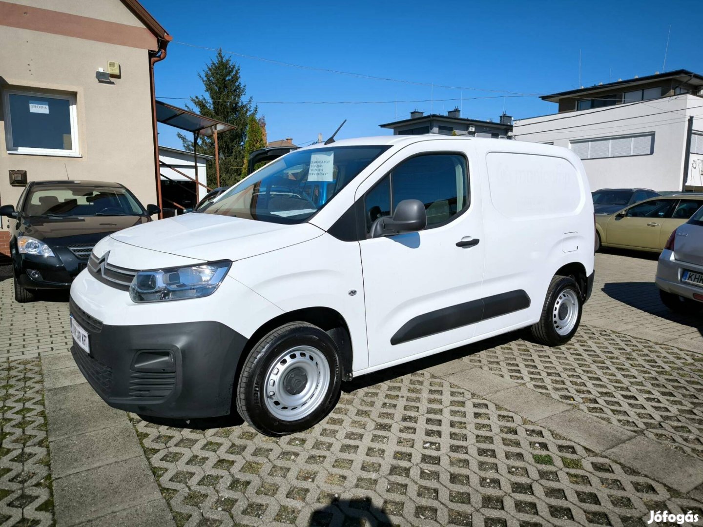 Citroen Berlingo 1.6 Bluehdi 100 Club M Újszerű...