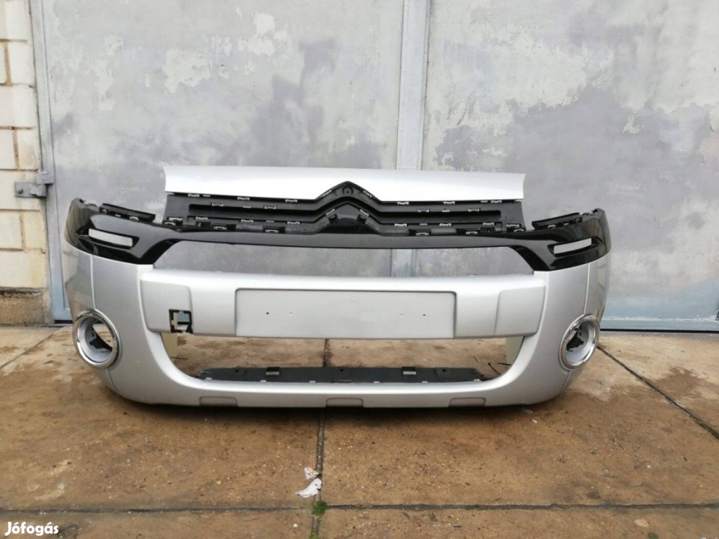 Citroen Berlingo 2 faceliftes első lökhárító