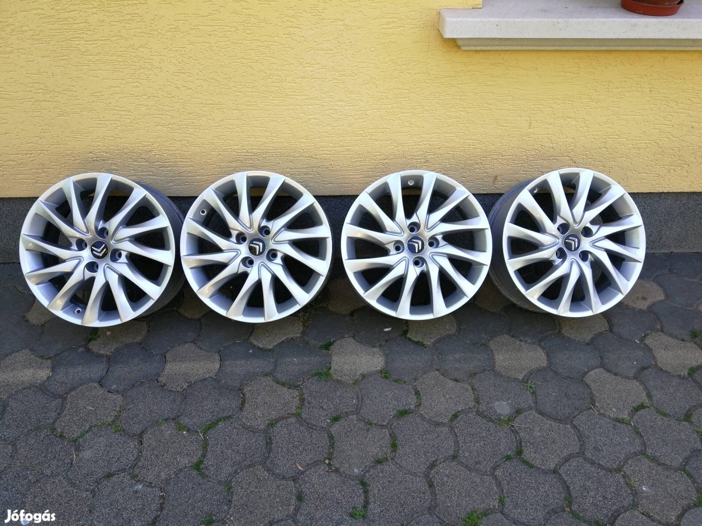 Citroen Berlingo, C 4 Picasso gyári alufelni garnitúra 6,5j-17"
