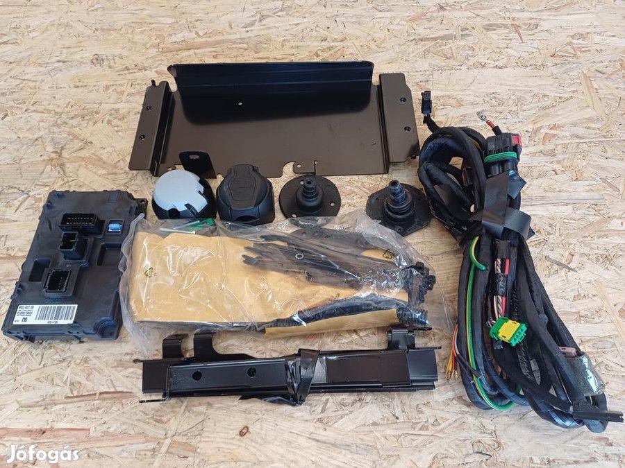 Citroen C2,C3 2002-2010 Vonóhorog Elektronika Új