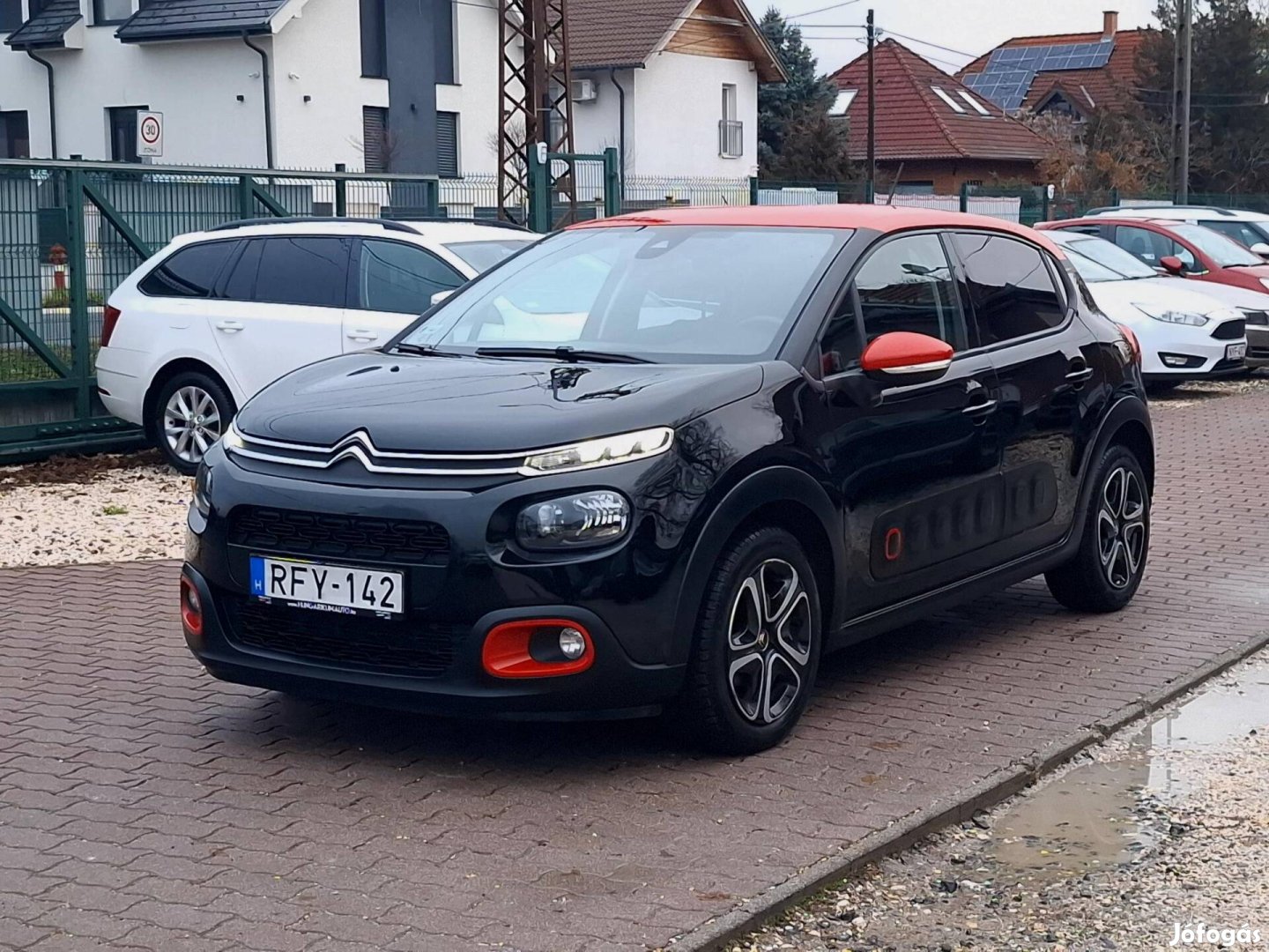 Citroen C3 1.2 Puretech Shine Foglalózva!!!