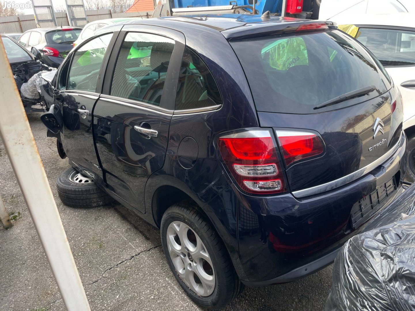 Citroen C3 1.2 puretech 2016-os bontott alkatrészek eladók