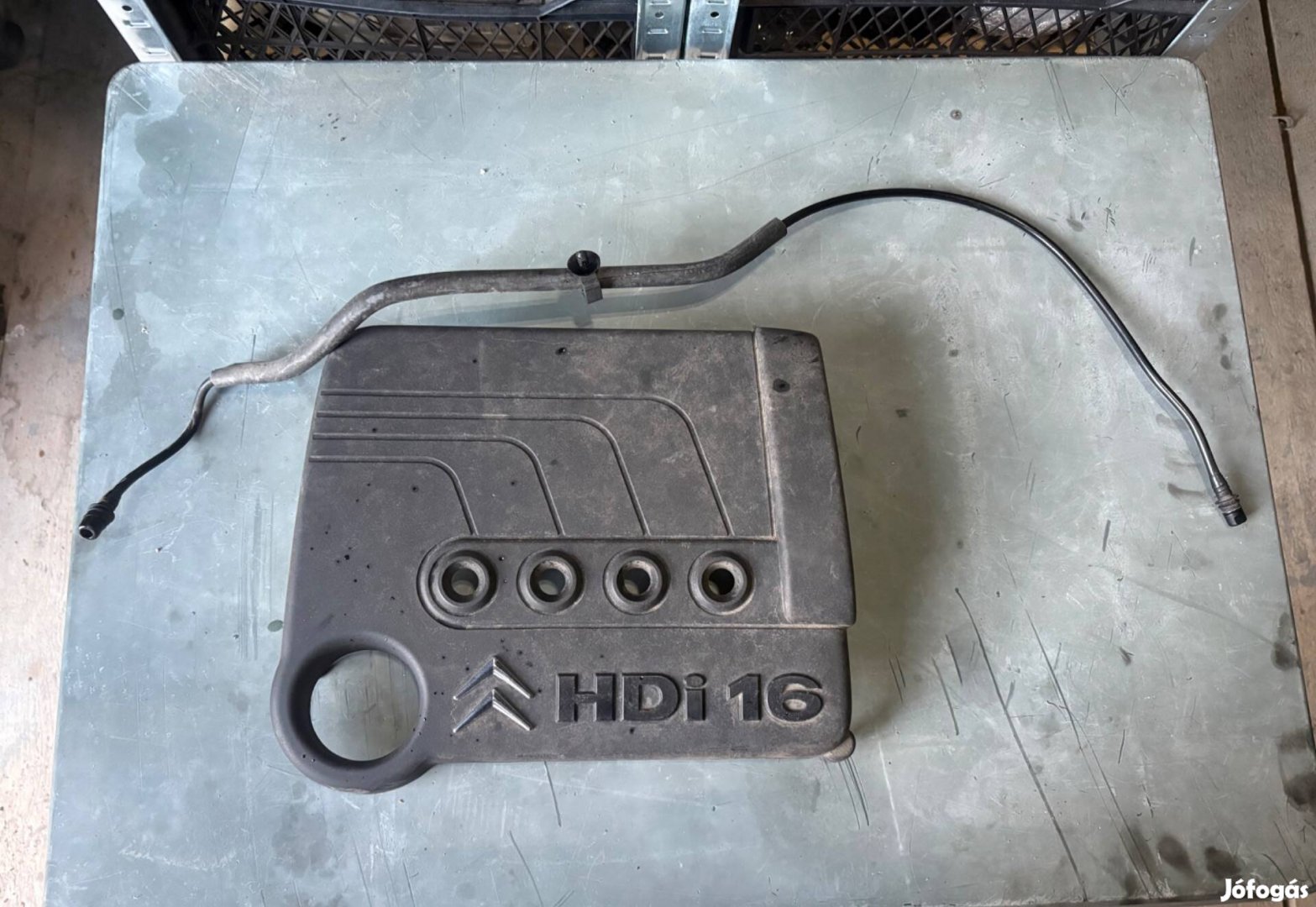 Citroen C3 1.4 16v 8HY motorburkolat