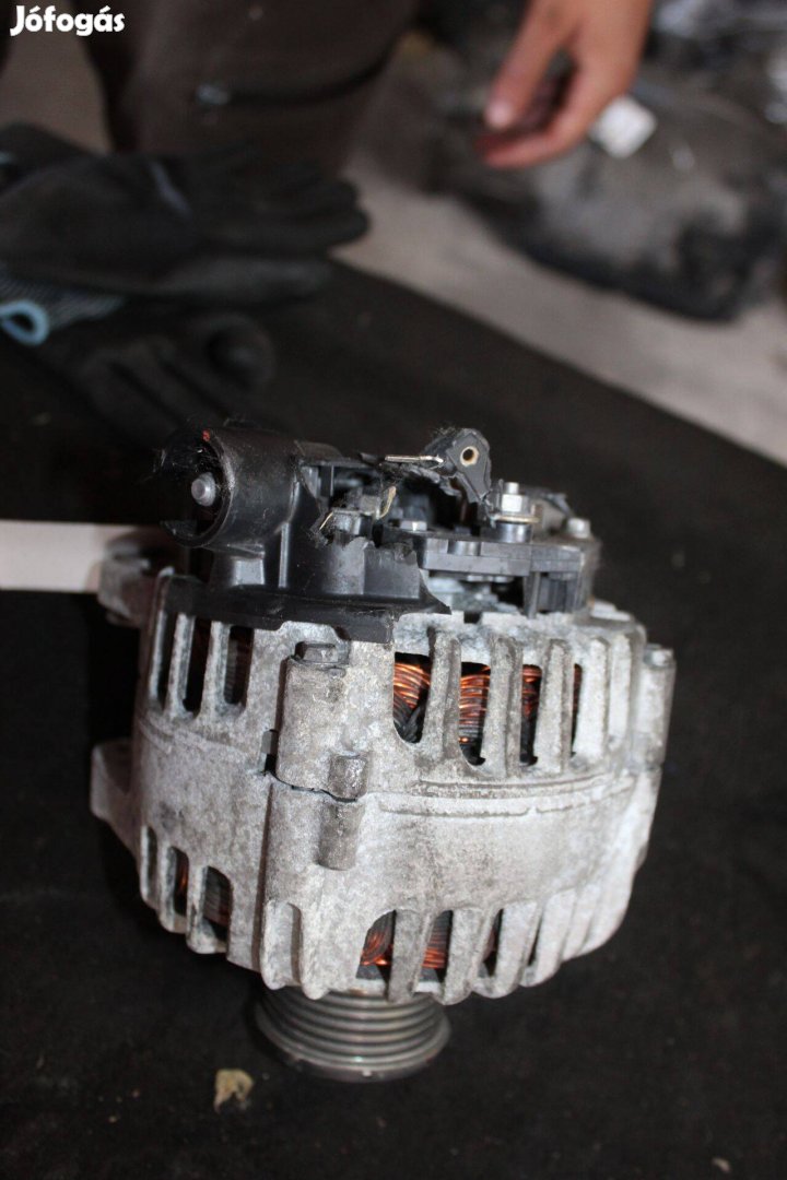 Citroen C3 2016- 1.2 VTI generátor 9826574080 (200)