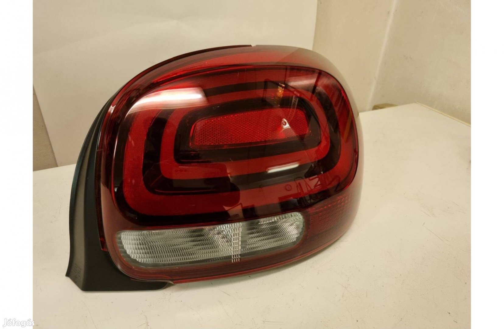 Citroen C3 Jobb hátsó lámpa 9812257480