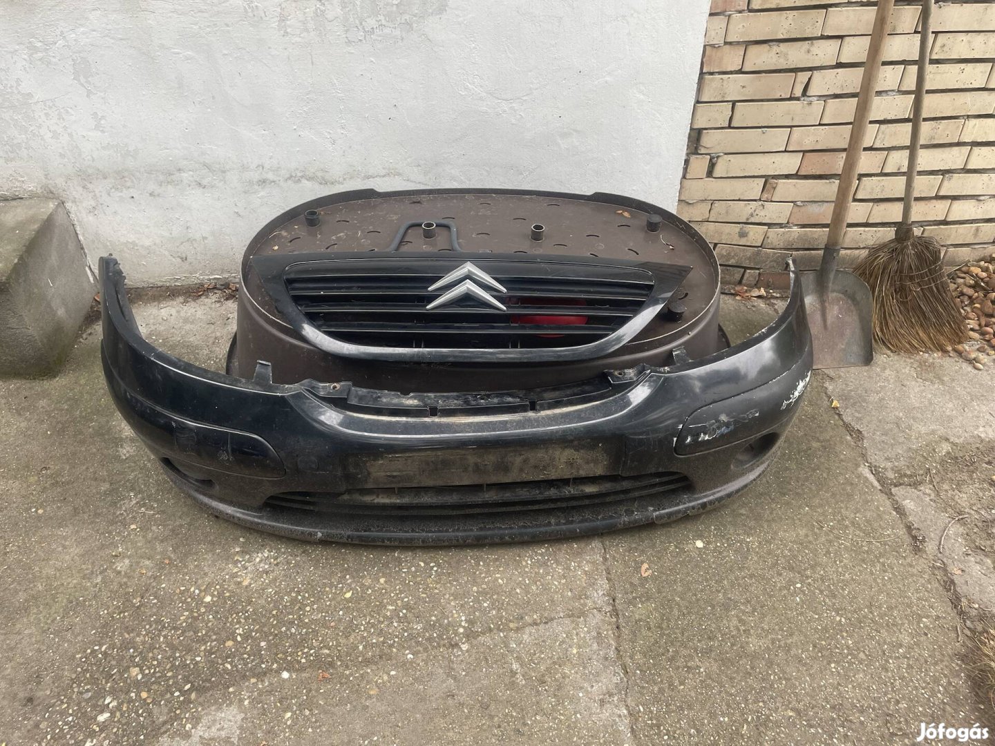 Citroen C3 eleje; első lökhárító és hűtőrács