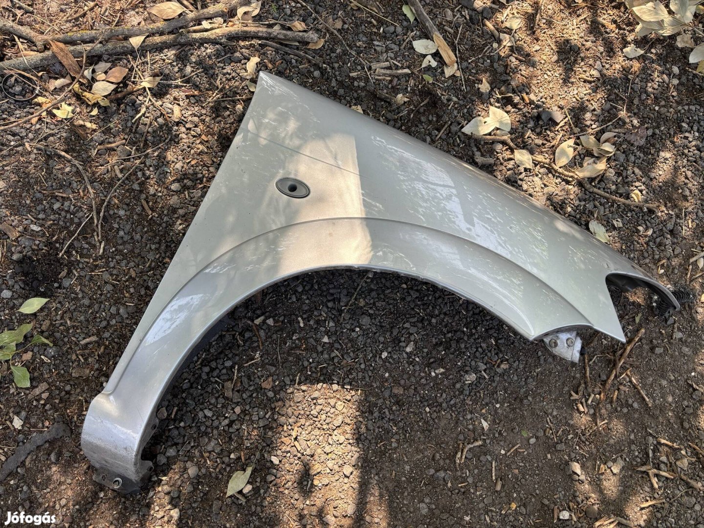 Citroen C3 jobb sárvédő ezüst 