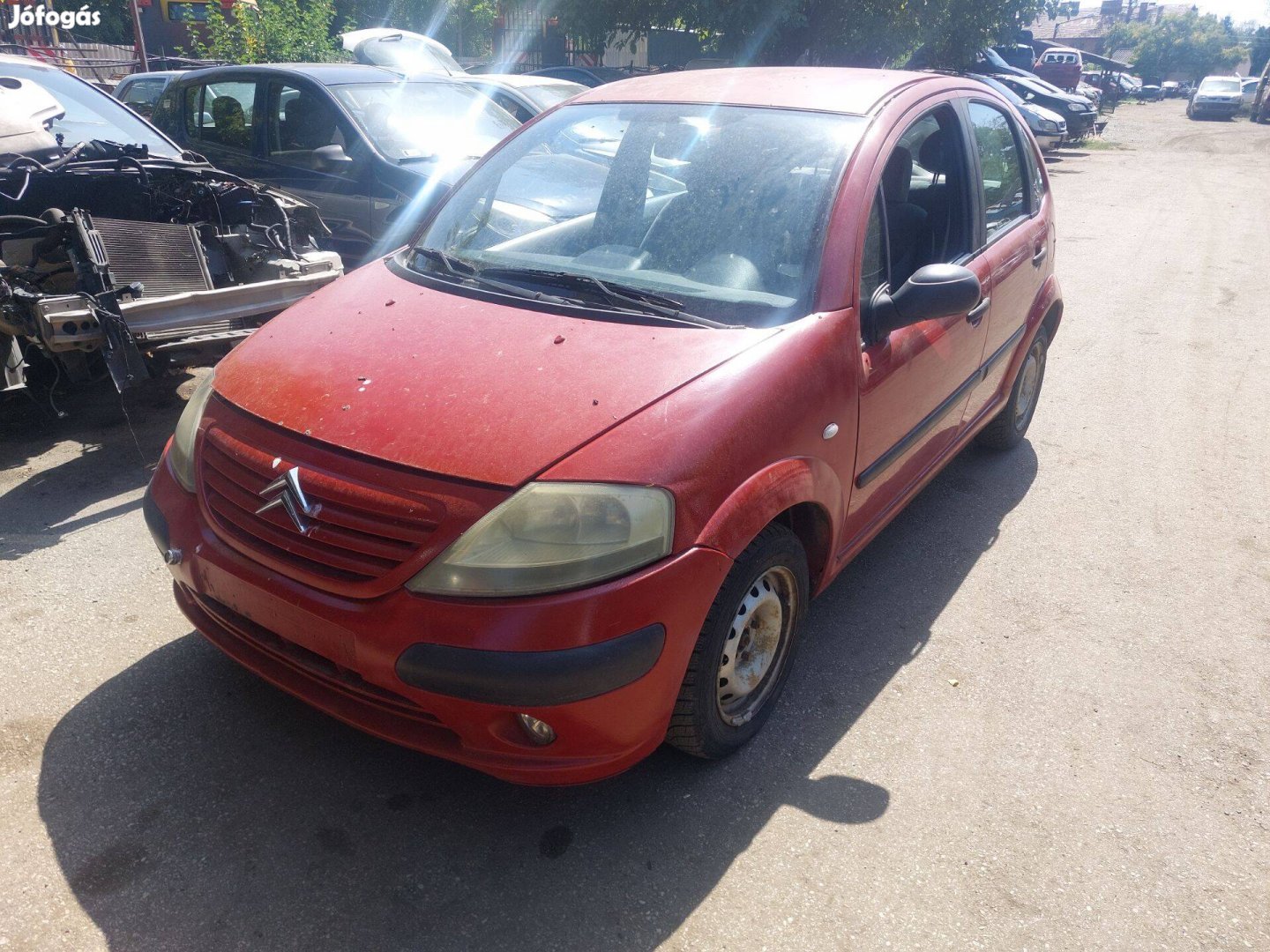 Citroen C3 karosszéria elemei piros