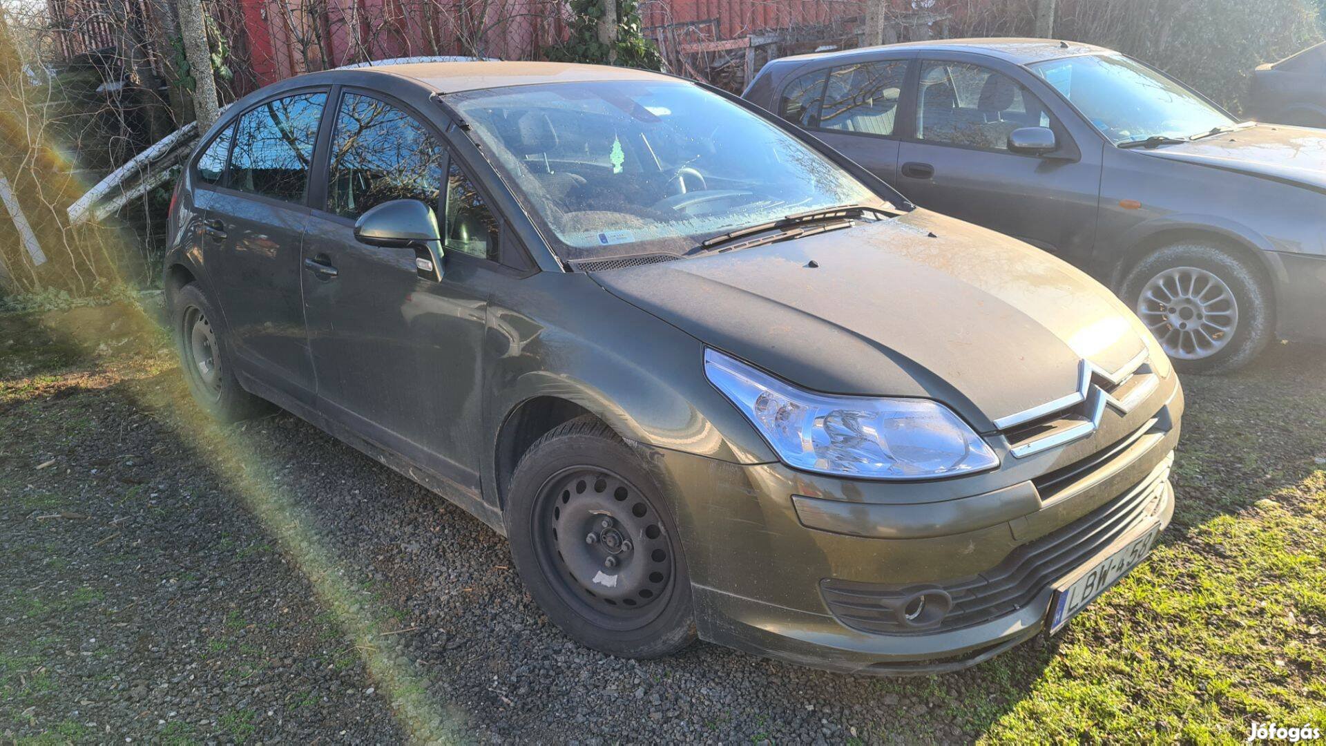 Citroen C4 5 ajtós alkatrészei eladók